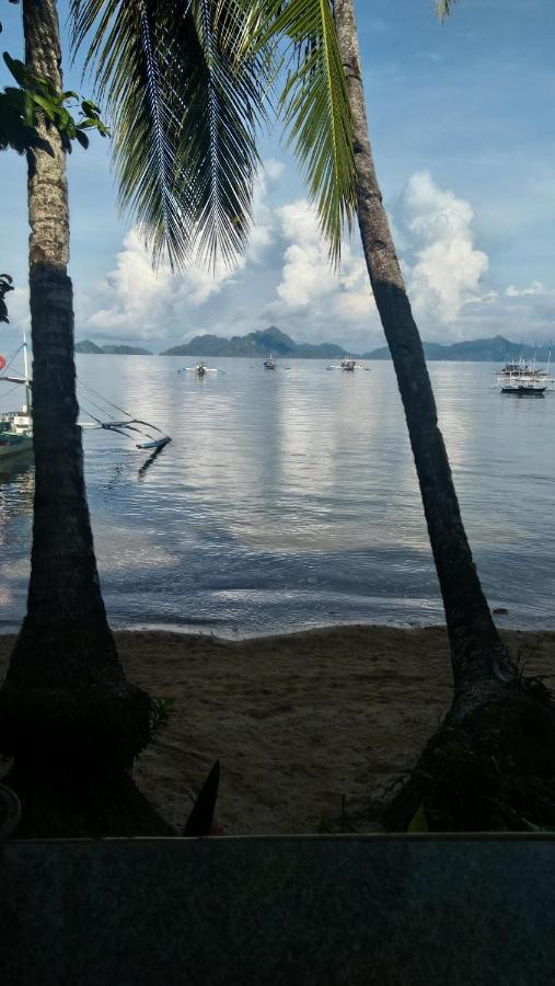 Islandfront Cottages And Restaurant El Nido Esterno foto